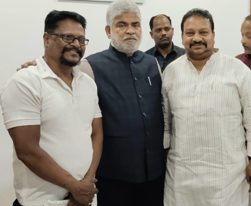 IIFA Team with Telangana Assembly Speaker Sri.Gaddem Prasad Rao.